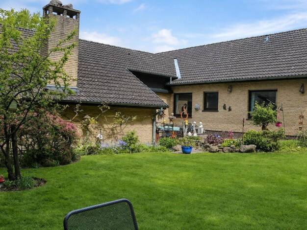Einfamilienhaus zum Kauf provisionsfrei 519.000 € 6 Zimmer 204 m² 1.209 m² Grundstück Vielstedt Hude (Oldenburg) 27798