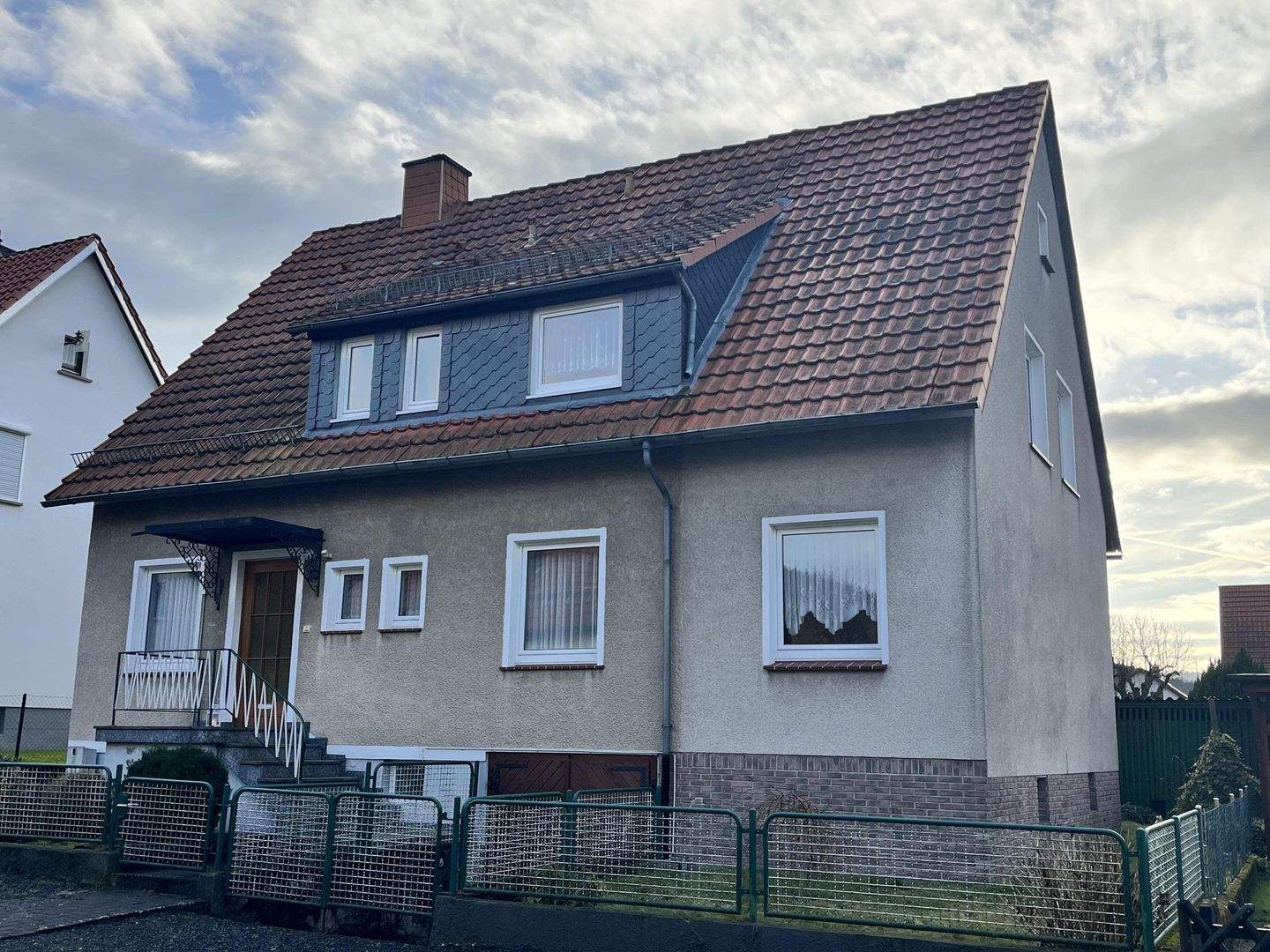 Immobilie in Bodenfelde - Familienhaus mit Garten und Gestaltungspotenzial - Bild 3