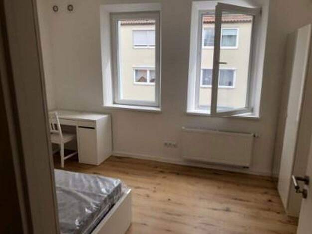 WG-Zimmer zur Miete Wohnen auf Zeit 600 € 17 m² 3. Geschoss Huldstraße 24 Gibitzenhof Nürnberg 90461