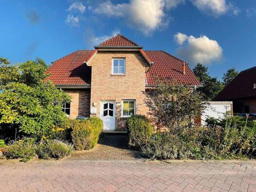 Einfamilienhaus zum Kauf 467.500 € 4 Zimmer 129,6 m² 570 m² Grundstück frei ab sofort Ilten Sehnde 31319