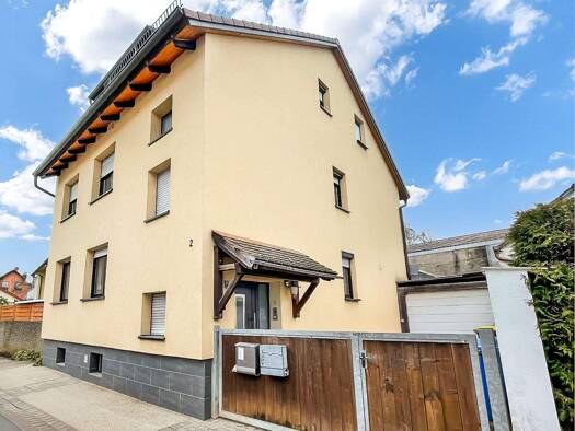 Einfamilienhaus zum Kauf als Kapitalanlage geeignet 300.000 € 6 Zimmer 175 m² 171 m² Grundstück Wonfurt 97539