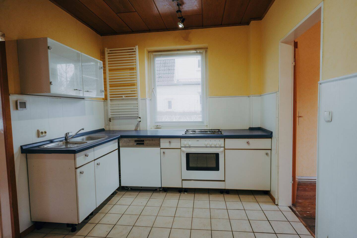 Einfamilienhaus zum Kauf - Skats 6