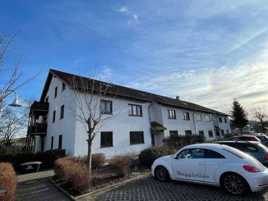 Wohnung zur Miete 410 € 2 Zimmer 68,4 m² 3. Geschoss frei ab 01.11.2026 Am Goldstück 25 Madelungen Eisenach 99817