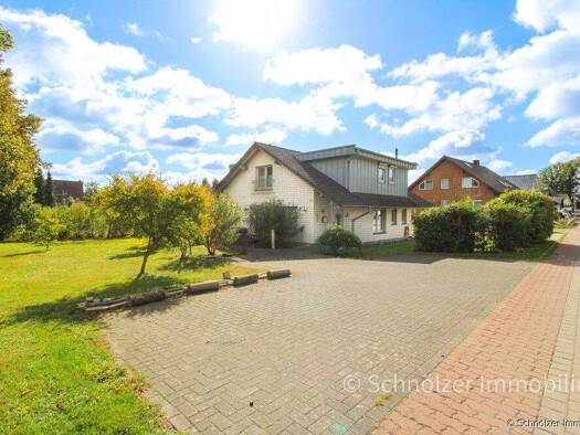 Haus zum Kauf 465.000 € 5 Zimmer 202 m² 951 m² Grundstück Tengern Hüllhorst 32609