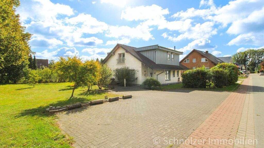 Haus zum Kauf 465.000 € 5 Zimmer 202 m² 951 m² Grundstück Tengern Hüllhorst 32609