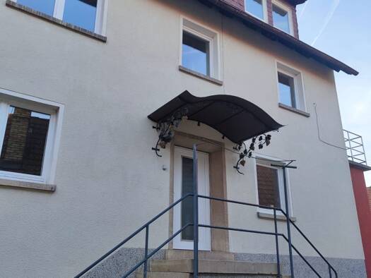 Einfamilienhaus zur Miete 1.100 € 6 Zimmer 150 m² 450 m² Grundstück frei ab sofort Oberotterbach 76889
