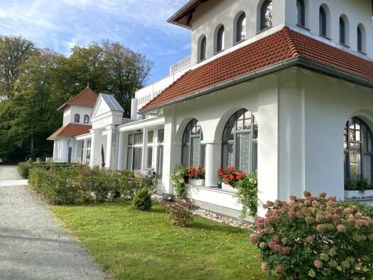 Wohnung zur Miete 968 € 3 Zimmer 88 m² Putbus Putbus 18581