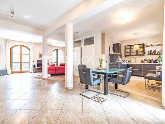 Haus zum Kauf 1.500.000 € 6 Zimmer 515 m² Prilesje obronak Bukovac - Remete