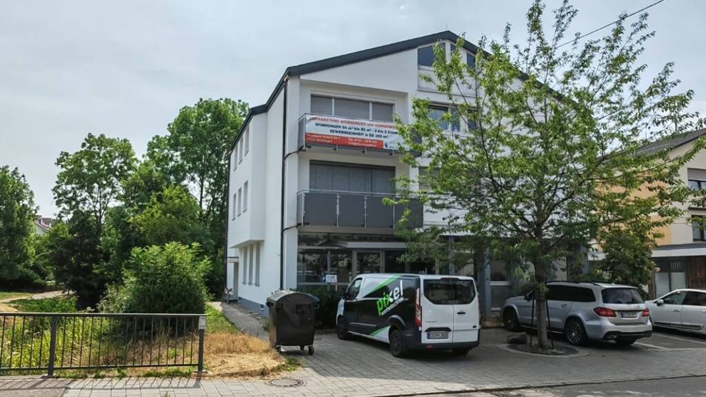 Laden zum Kauf 629.000 € 6 Zimmer 188 m² Verkaufsfläche Scharnhausen Ostfildern 73760