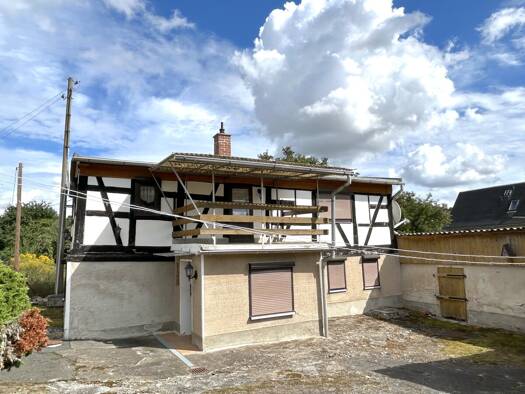 Einfamilienhaus zum Kauf 128.000 € 3 Zimmer 87,6 m² 6.330 m² Grundstück Merlacher Weg 11 Meerane 08393
