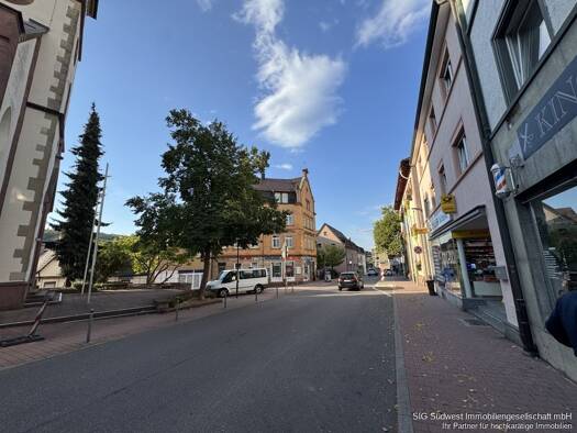 Haus zum Kauf 899.000 € 12 Zimmer 359,9 m² 384 m² Grundstück Eutingen Pforzheim 75181