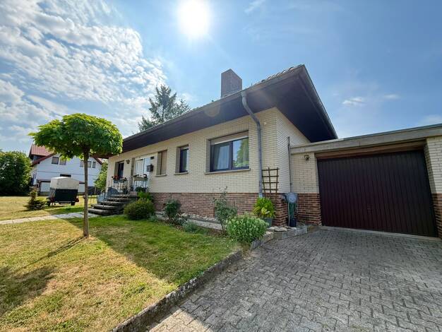 Einfamilienhaus zum Kauf 295.000 € 7 Zimmer 141 m² 1.465 m² Grundstück Breitenau Bad Rodach 96476