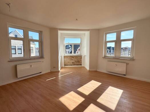 Wohnung zur Miete 518 € 3 Zimmer 90,9 m² 3. Geschoss Freiberg 09599