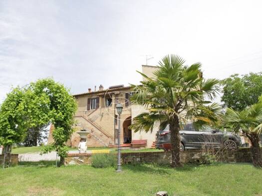 Einfamilienhaus zum Kauf 1.050.000 € 20 Zimmer 400 m² Buonconvento