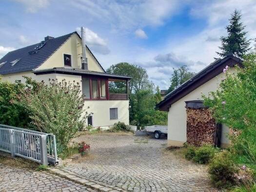 Doppelhaushälfte zum Kauf 495.000 € 5 Zimmer 114,5 m² 1.160 m² Grundstück Radebeul 01445