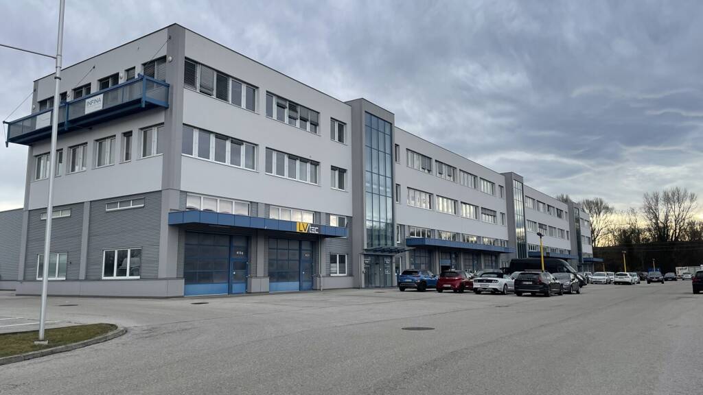 Büro zur Miete 6,77 € 1 Zimmer 31,9 m² Bürofläche Aumühlweg 21 Enzesfeld-Lindabrunn 2544