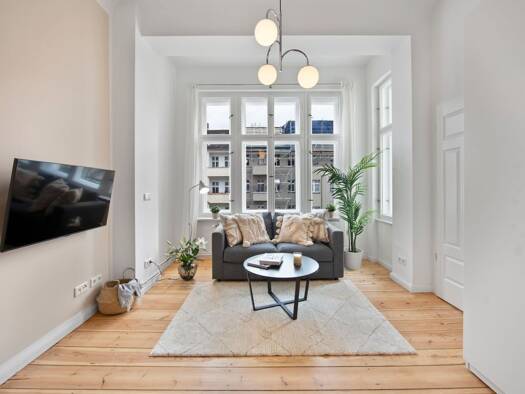 Wohnung zur Miete Wohnen auf Zeit 1.700 € 2 Zimmer 40 m² frei ab sofort Niederschönhausen Berlin 13156