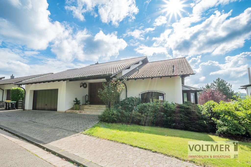 Einfamilienhaus zum Kauf 650.000 € 5,5 Zimmer 245 m²<br/>Wohnfläche 958 m²<br/>Grundstück Püttlingen Püttlingen 66346