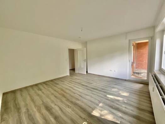 Terrassenwohnung zur Miete 499 € 3 Zimmer 64,8 m² EG Schulstraße 34 Sandhorst Aurich 26603