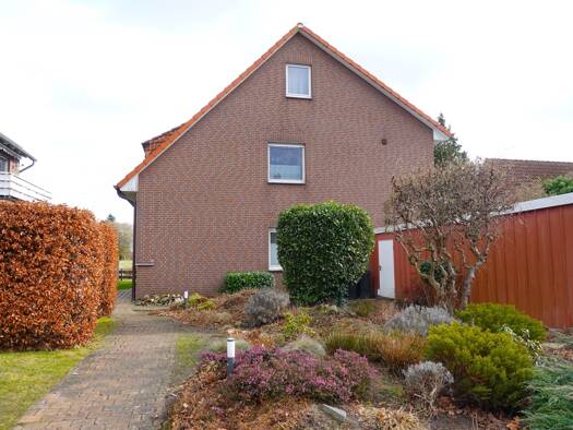 Mehrfamilienhaus zum Kauf 399.000 € 8 Zimmer 188 m² 581 m² Grundstück Idensen Wunstorf 31515