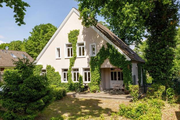 Einfamilienhaus zum Kauf provisionsfrei 900.000 € 10 Zimmer 240 m² 812 m² Grundstück Fasanenweg Rotenburg - Kernstadt Rotenburg 27356
