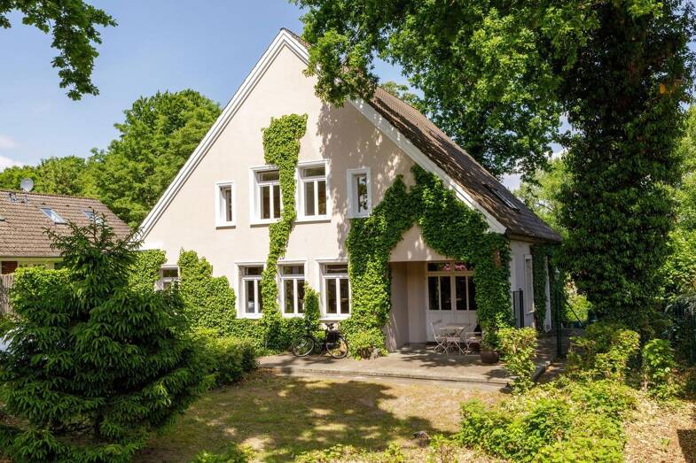 Einfamilienhaus zum Kauf provisionsfrei 900.000 € 10 Zimmer 240 m² 812 m² Grundstück Fasanenweg Rotenburg - Kernstadt Rotenburg 27356