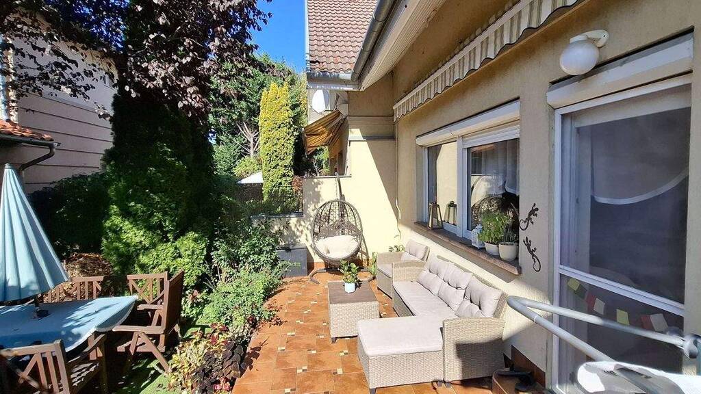 Einfamilienhaus zum Kauf 249.000 € 6 Zimmer 124 m² 160 m² Grundstück frei ab sofort Siófok 8600