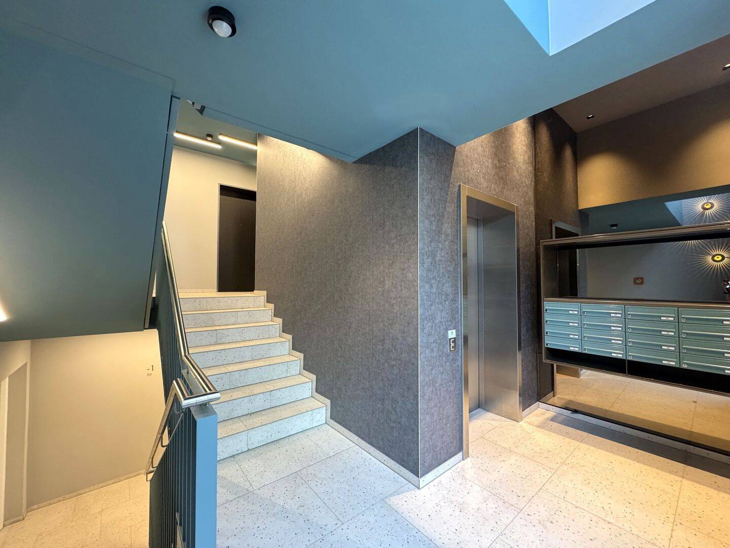 Property thumbnail 9