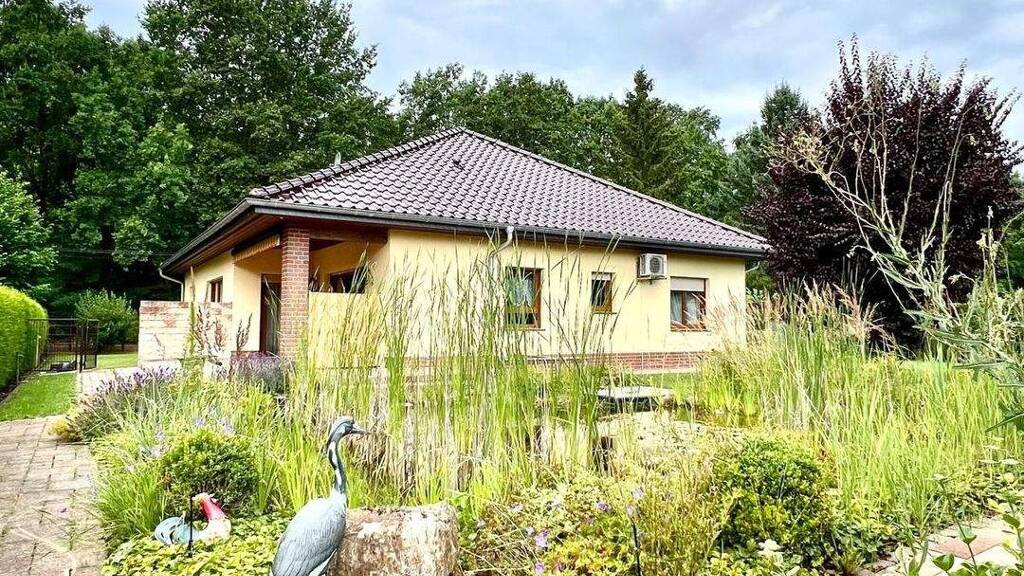 Bungalow zum Kauf 780.000 € 5 Zimmer 146 m² 1.137 m² Grundstück Oranienburg 16515