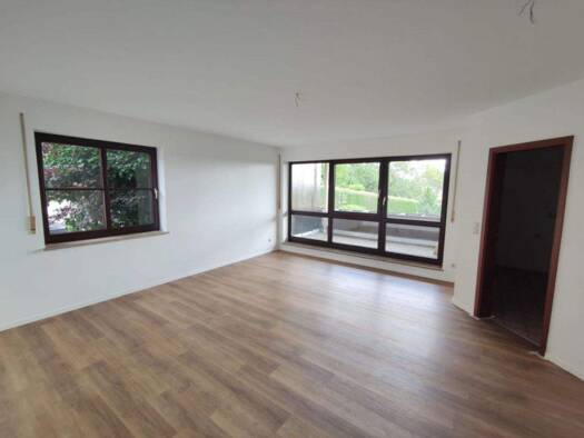 Wohnung zur Miete 740 € 2,5 Zimmer 74 m² frei ab 15.04.2026 Donauwörth 86609