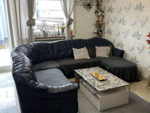 Haus zum Kauf 595.000 € 13 Zimmer 300,4 m² 267 m² Grundstück Kirrlach Waghäusel 68753