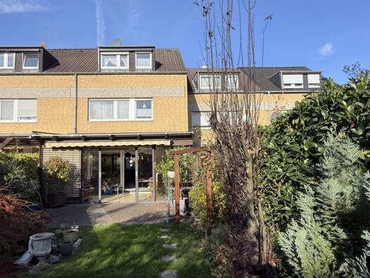 Haus zum Kauf 465.000 € 6 Zimmer 151,5 m² 293 m² Grundstück Norf Neuss 41469