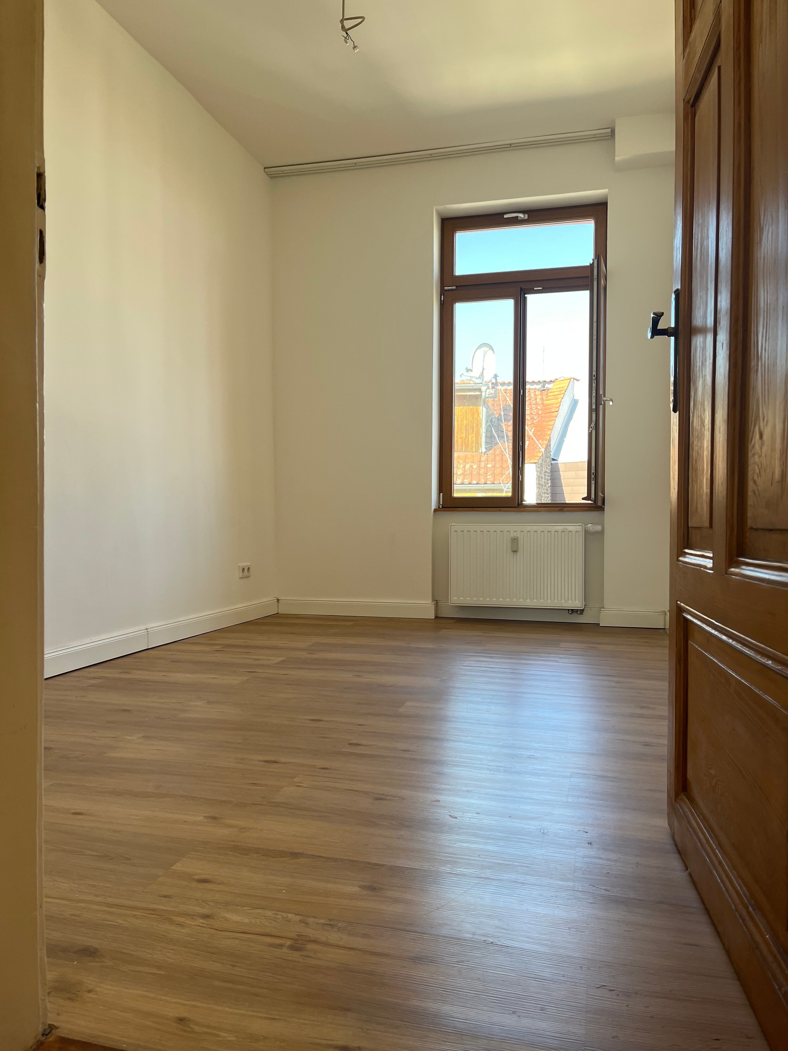 Wohnung zur Miete 1.170 € 3 Zimmer 75 m²<br/>Wohnfläche 3.<br/>Geschoss ab sofort<br/>Verfügbarkeit Wilhelmschule Offenbach am Main 63065