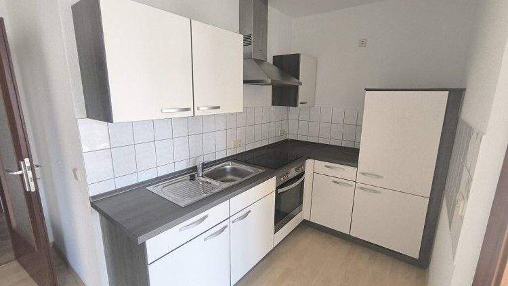 Wohnung zum Kauf 45.500 € 2 Zimmer 48 m² 1. Geschoss frei ab sofort Zittau 02763
