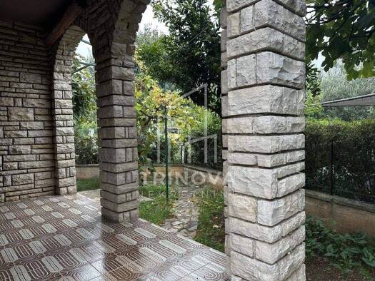 Haus zur Miete 500 € 2 Zimmer 88 m² Sukosan Sukosan