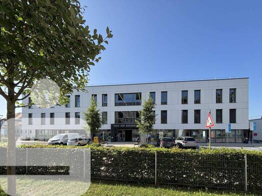 Medizinisches Gebäude zur Miete provisionsfrei als Kapitalanlage geeignet 3.040 € 184,3 m² Parsberg Parsberg 92331