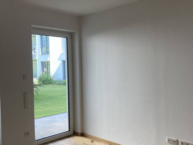 Wohnung zur Miete 695 € 2 Zimmer 60,5 m² EG Deggendorf Deggendorf 94469