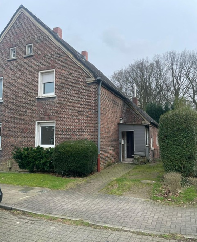 Mehrfamilienhaus zum Kauf 198.000 € 4,5 Zimmer 82 m² 366 m² Grundstück frei ab sofort Scherlebeck Herten 45701