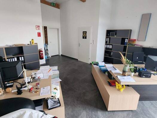 Bürofläche zur Miete 2.986 € 221 m² Bürofläche Wiener Neustadt 2700