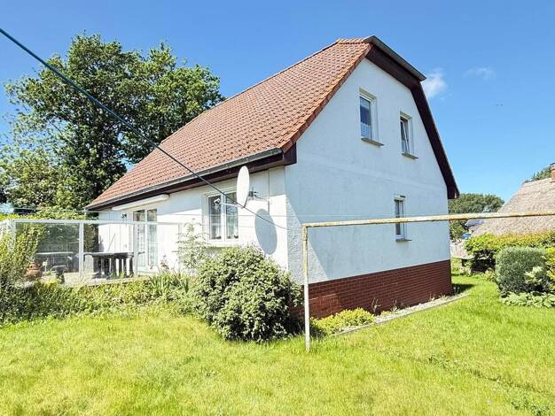 Einfamilienhaus zum Kauf 289.000 € 4 Zimmer 124 m² 753 m² Grundstück frei ab sofort Stahlbrode Sundhagen 18519