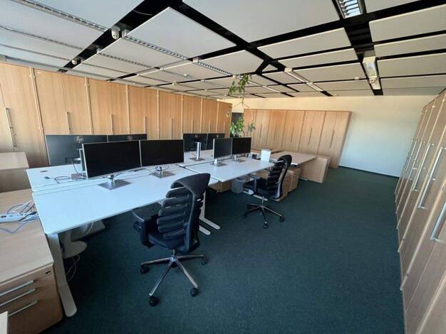 Bürofläche zur Miete provisionsfrei 199 € 563,3 m² Bürofläche Georg-Schumann-Str. 294 Wahren Leipzig 04159