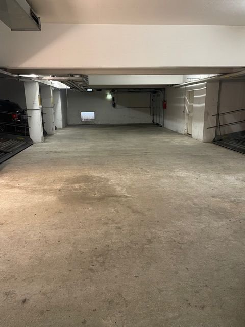 Tiefgaragenstellplatz zur Miete provisionsfrei 69 € Äußere Regensburger Strasse Nikola Landshut 84032