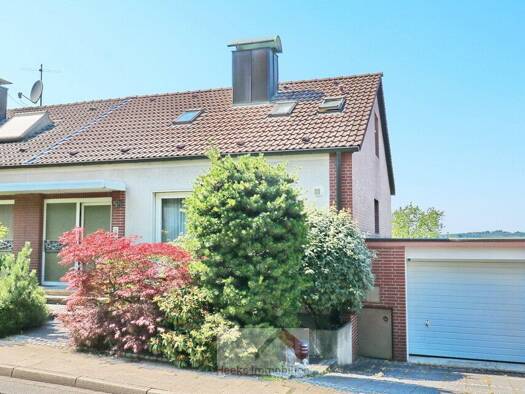 Doppelhaushälfte zum Kauf 500.000 € 7,5 Zimmer 151 m² 421 m² Grundstück Werden Essen 45239