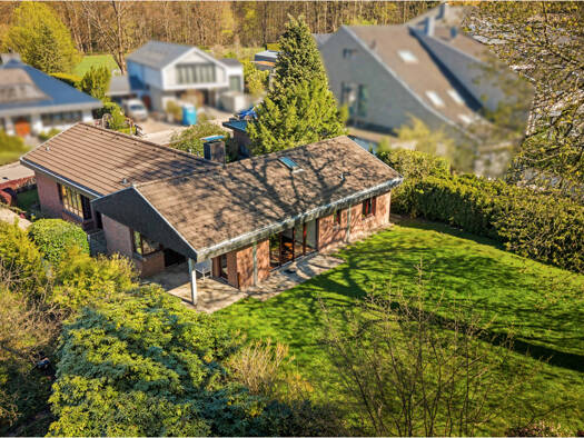 Bungalow zum Kauf 1.175.000 € 6 Zimmer 155,4 m² 1.209 m² Grundstück Pommerotter Weg 21 Aachen Aachen - Mitte 52076