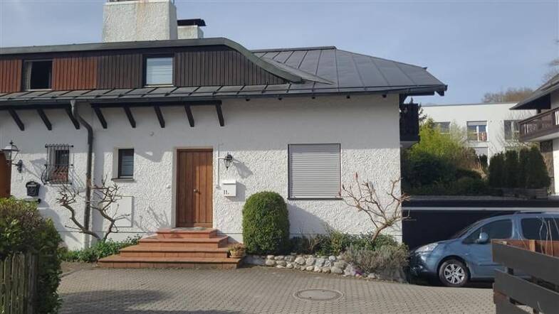 Doppelhaushälfte zur Miete 3.805 € 6 Zimmer 272 m² 450 m² Grundstück frei ab 16.05.2025 Sackstraße 11 Gauting Gauting 82131
