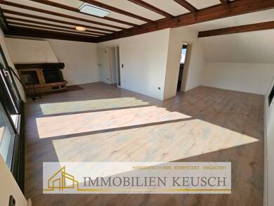 Wohnung zum Kauf 298.000 € 5 Zimmer 124,5 m² Dachgeschoss, 2. Geschoss frei ab sofort Brinkum Stuhr / Brinkum 28816