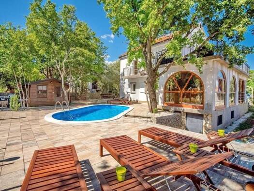 Haus zum Kauf 590.000 € 10 Zimmer 170 m² Krk Centar