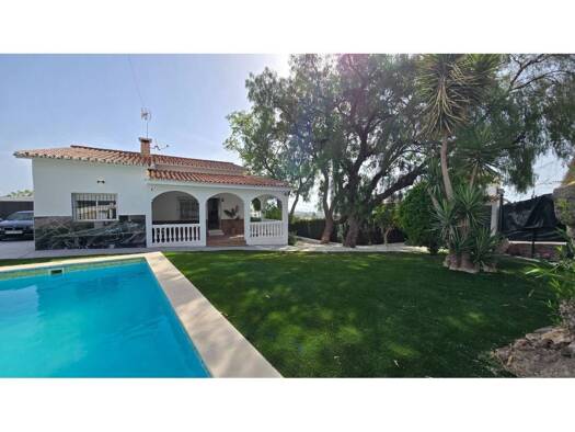 Chalet zum Kauf 1.250.000 € 5 Zimmer 353 m² Torremolinos 29620