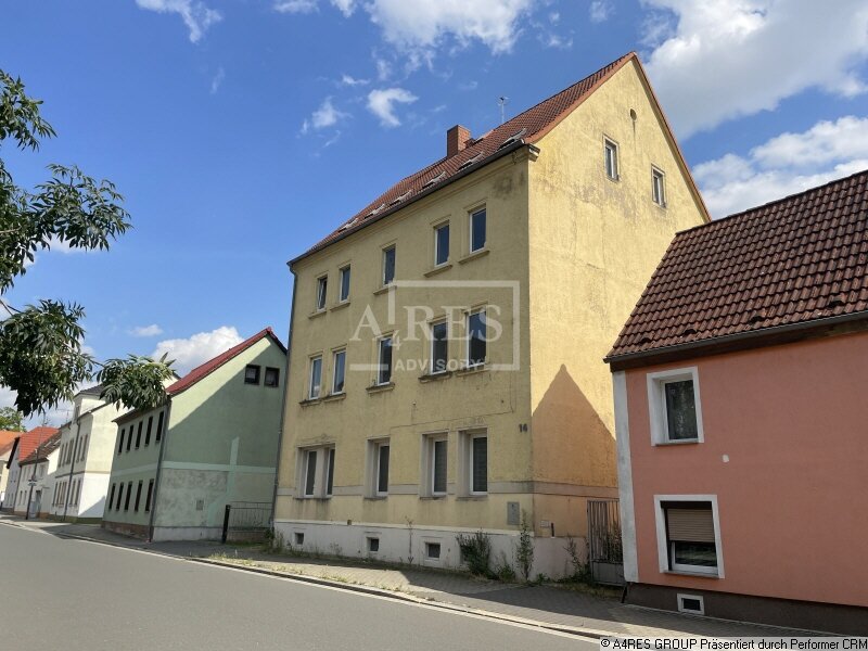 Mehrfamilienhaus zum Kauf als Kapitalanlage geeignet 190.000 € 402,7 m²<br/>Wohnfläche 1.200 m²<br/>Grundstück Gröba Riesa 01591