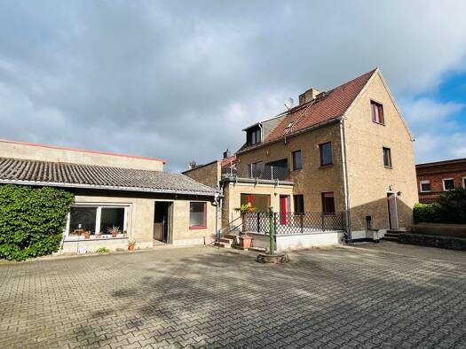 Mehrfamilienhaus zum Kauf 198.000 € 6 Zimmer 175 m² 1.265 m² Grundstück Putlitz Putlitz 16949